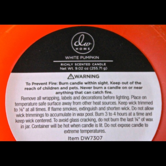 DW HOME CANDLE WHITE PUMPKIN RICHLY SCENTED NEW - Picture 3 of 3